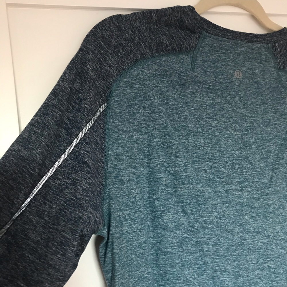 Surge Warm Long Sleeve Men’s Lululemon Blue M